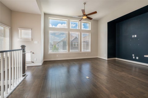 Photo of 963 Lilly Flower Lane, Houston, TX 77091 (MLS # 40965381)