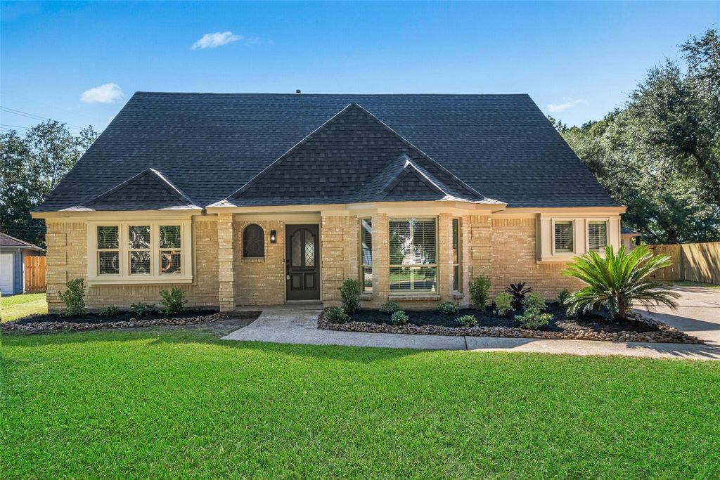 Photo of 19507 Evening Shades Court, Humble, TX 77346 (MLS # 68873196)