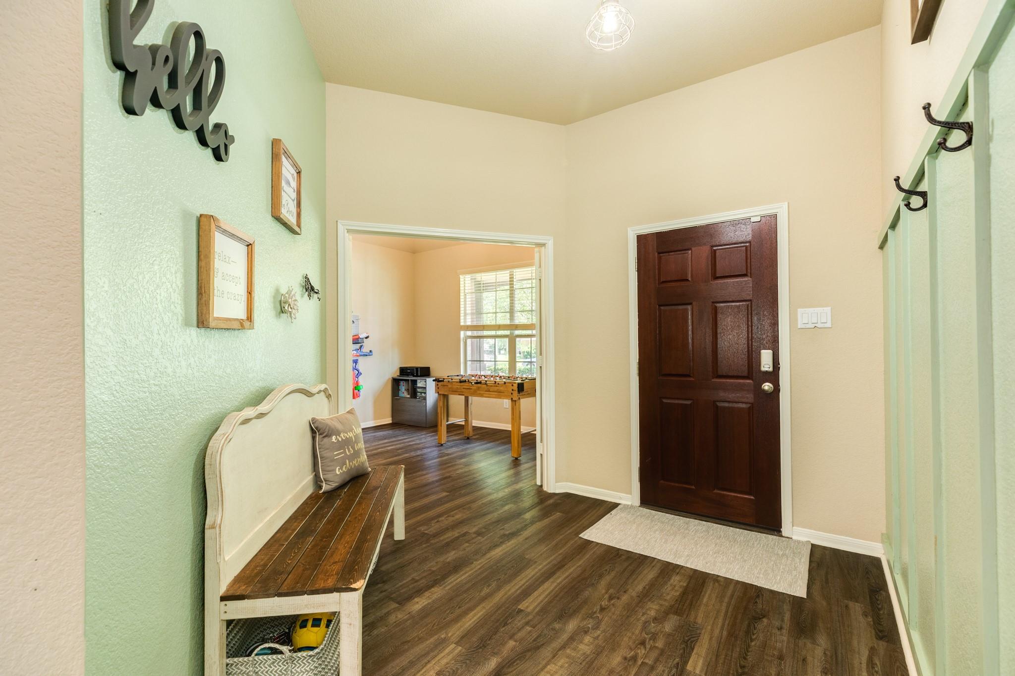 2506 Via Montesano