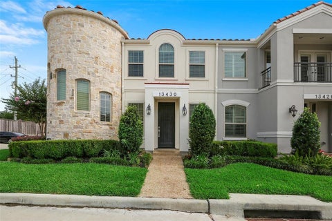 Townhouse For Rent - 13430 Preston Cliff Court<br/> Houston, TX 77077