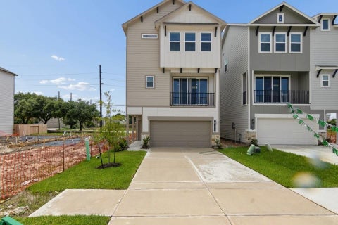 Photo of 14942 Eagle Feather Rd Drive, Houston, TX 77090 (MLS # 50253332)