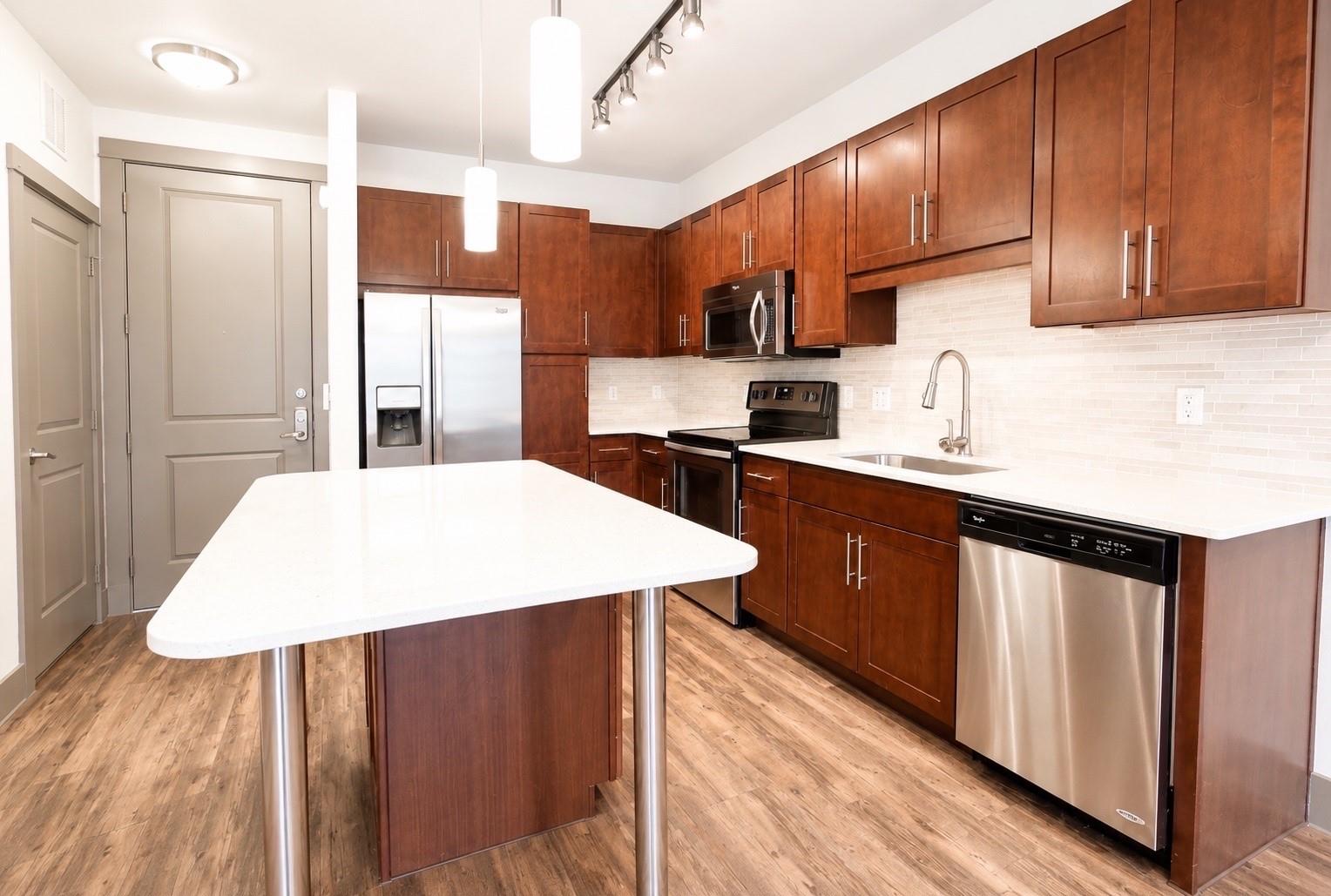 2910 Milam St Street 1136