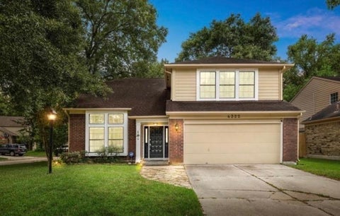 Photo of 4322 Appalachian Trail, Houston, TX 77345 (MLS # 51270076)