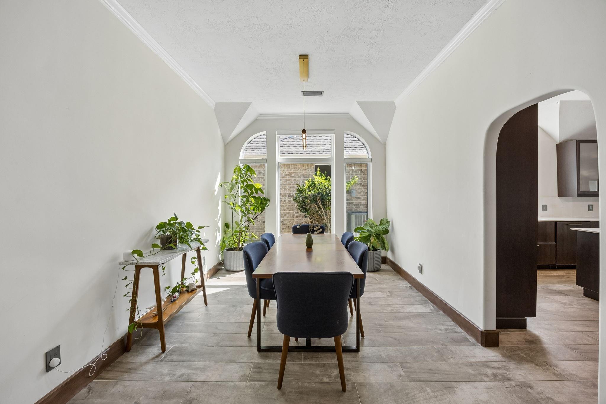 20823 Medallion Pointe Drive