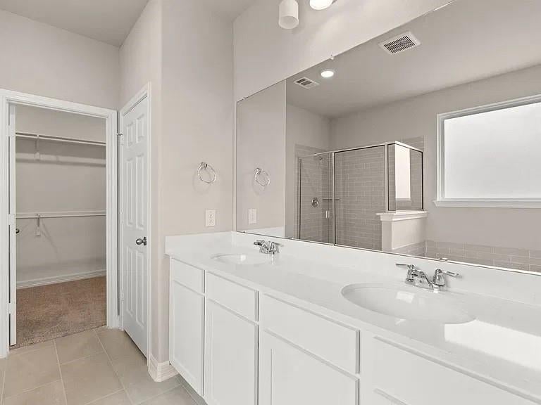 27615 Beachside Arbor Drive