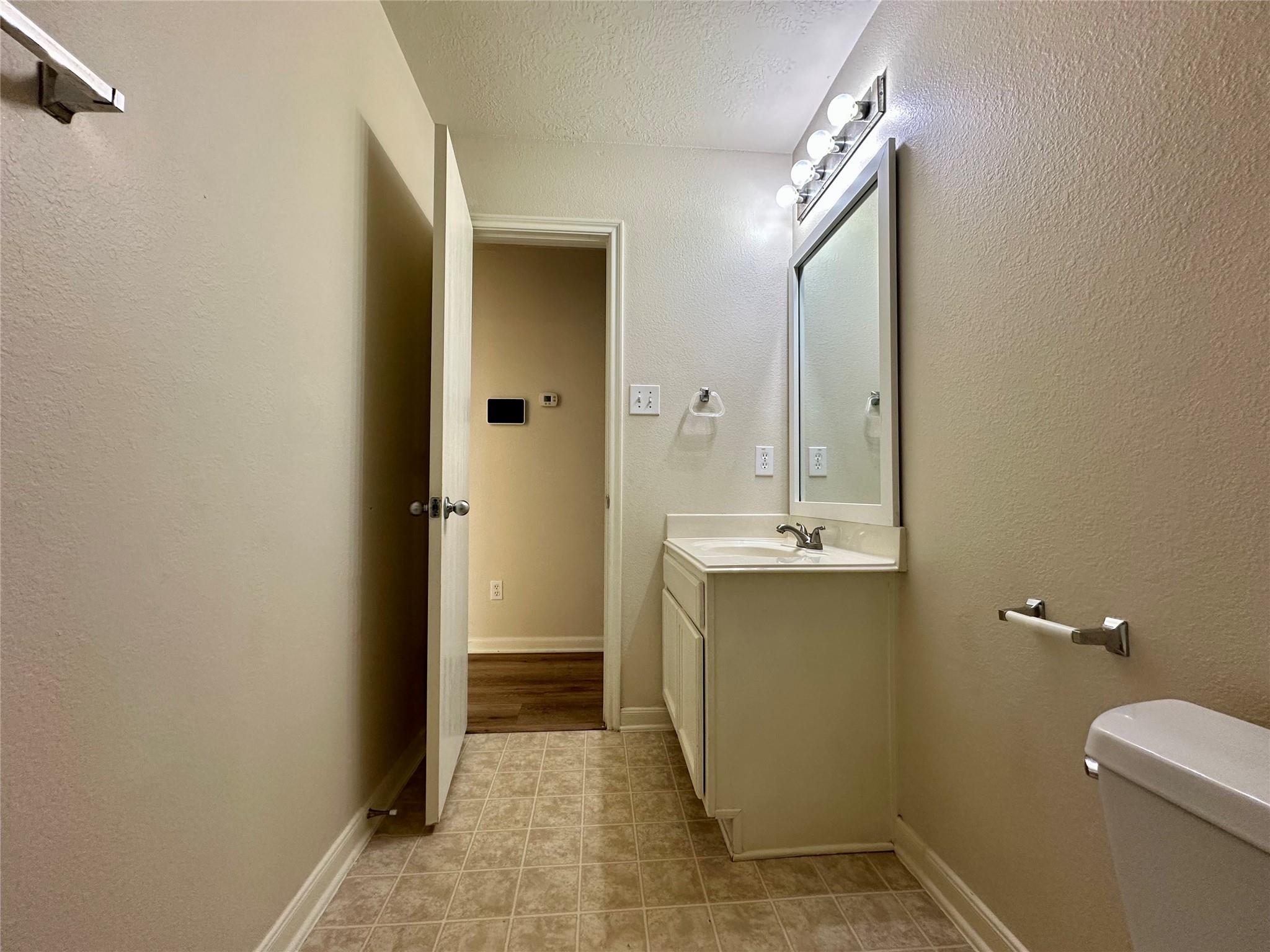 20515 Hillsdale Park Drive