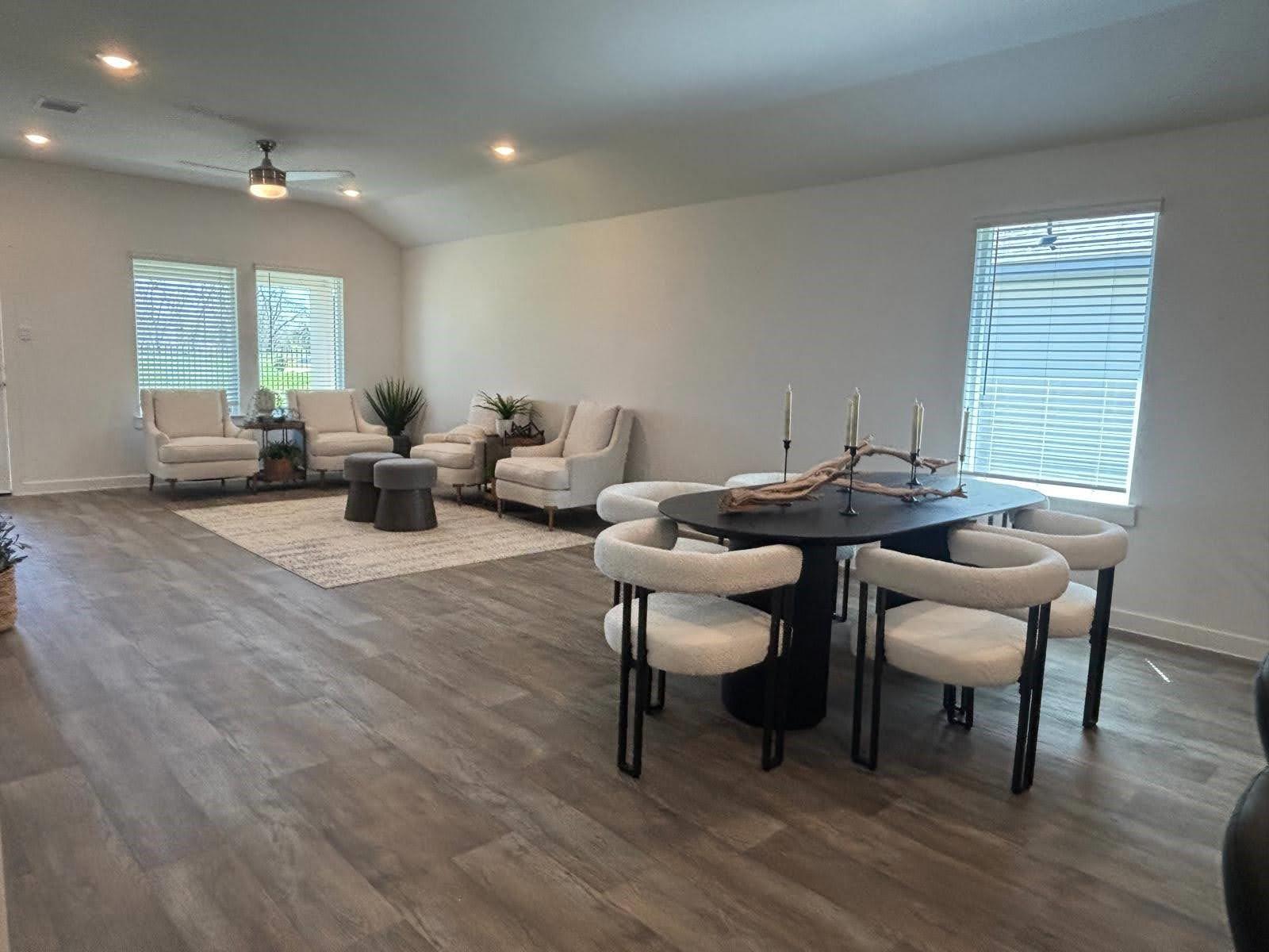 1527 Cinque Terre Way