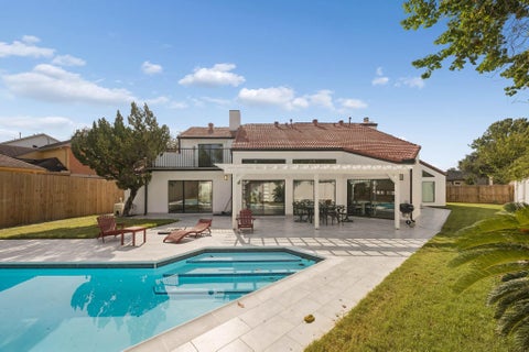 Photo of 12002 S Circle Drive, Houston, TX 77071 (MLS # 84387119)