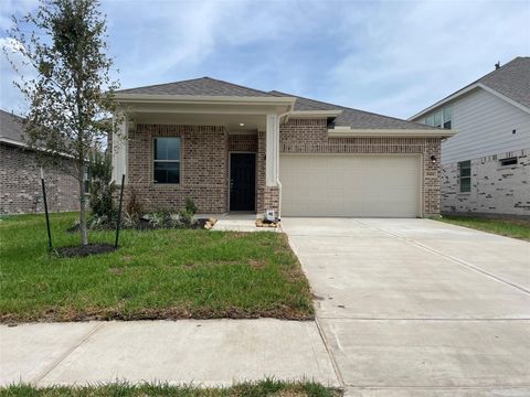 Photo of 8426 Beacon Bay Circle, Baytown, TX 77523 (MLS # 42835119)