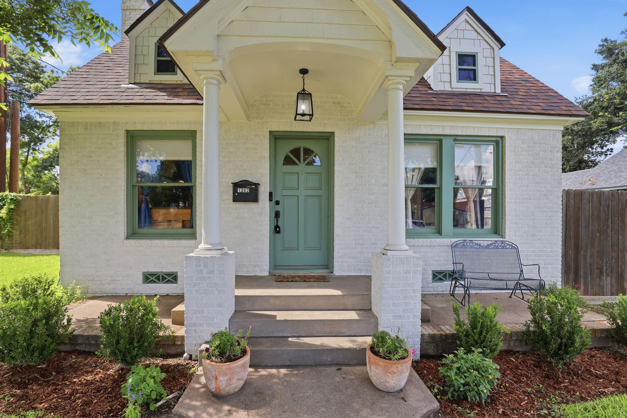 1302 Austin Street