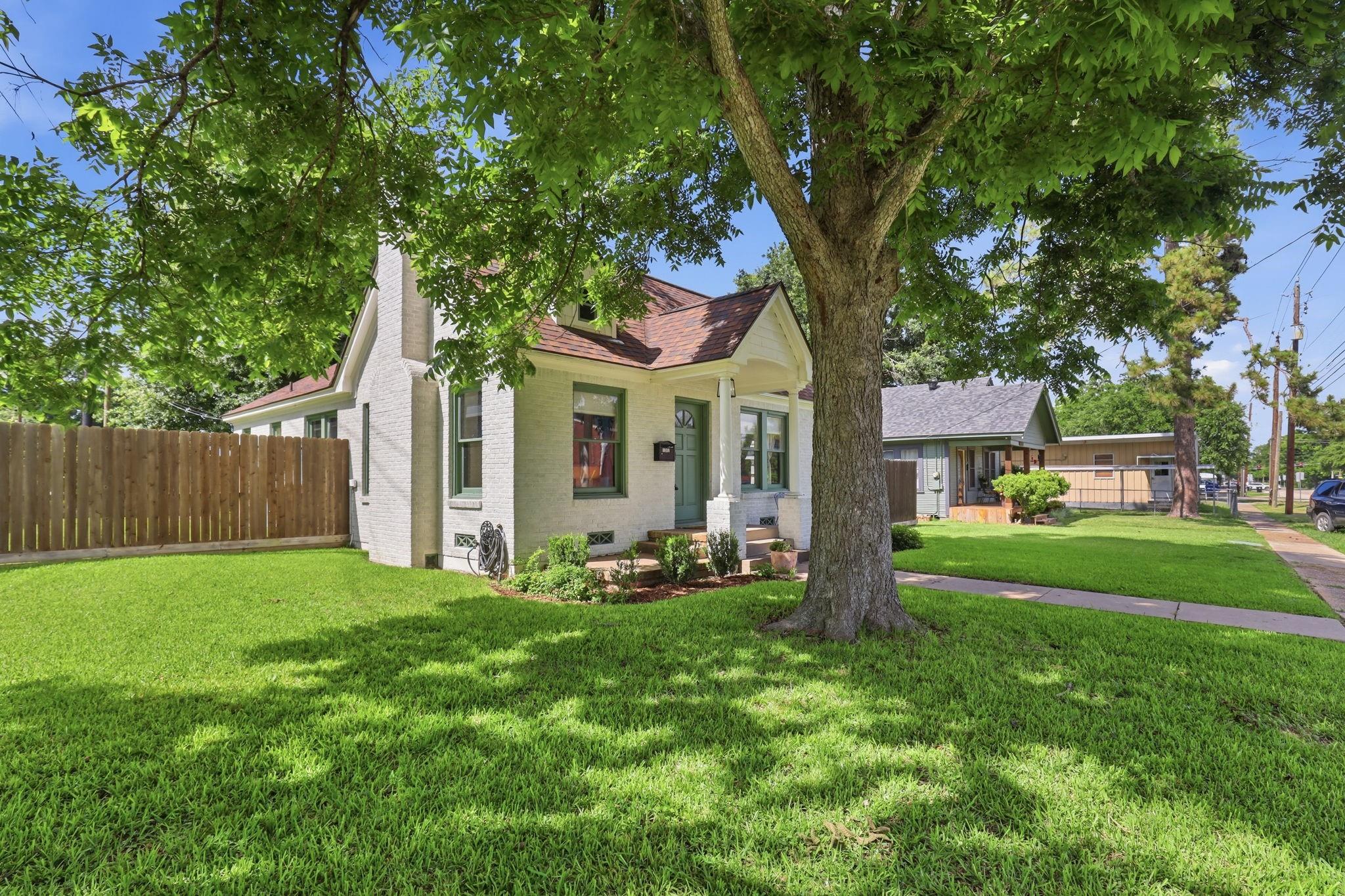 1302 Austin Street