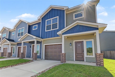 Photo of 14010 Longstreet Rd W, Building 6 Rd #6A-C, Willis, TX 77318 (MLS # 56922928)