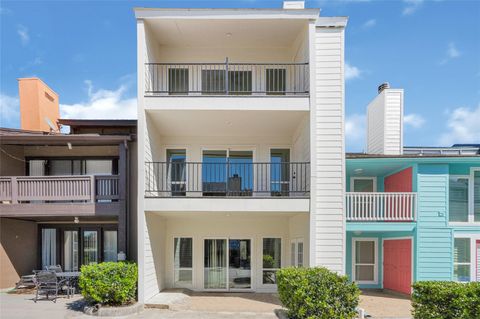 Photo of 2022 Lakewood Court, Willis, TX 77318 (MLS # 49474011)