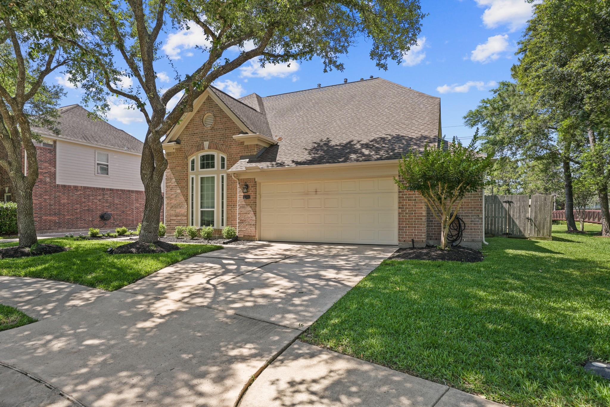 3101 Red Maple Drive