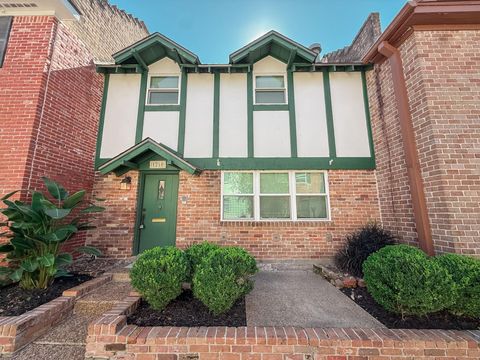 Photo of 1210 Saxony Lane, Nassau Bay, TX 77058 (MLS # 72510877)