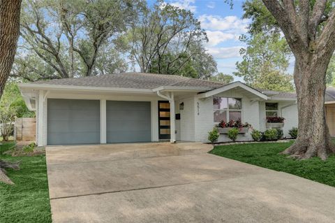 Photo of 5514 Indigo Street, Houston, TX 77096 (MLS # 29965552)