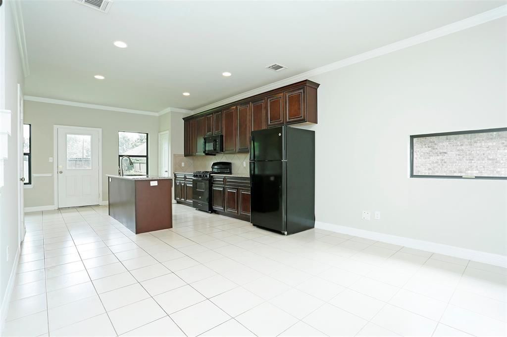 Photo of 990 Grenshaw Street #A, Houston, TX 77088 (MLS # 76977719)