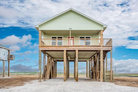 Homes For Sale - 193 Powderhorn Lane<br/> Port Lavaca, TX 77979