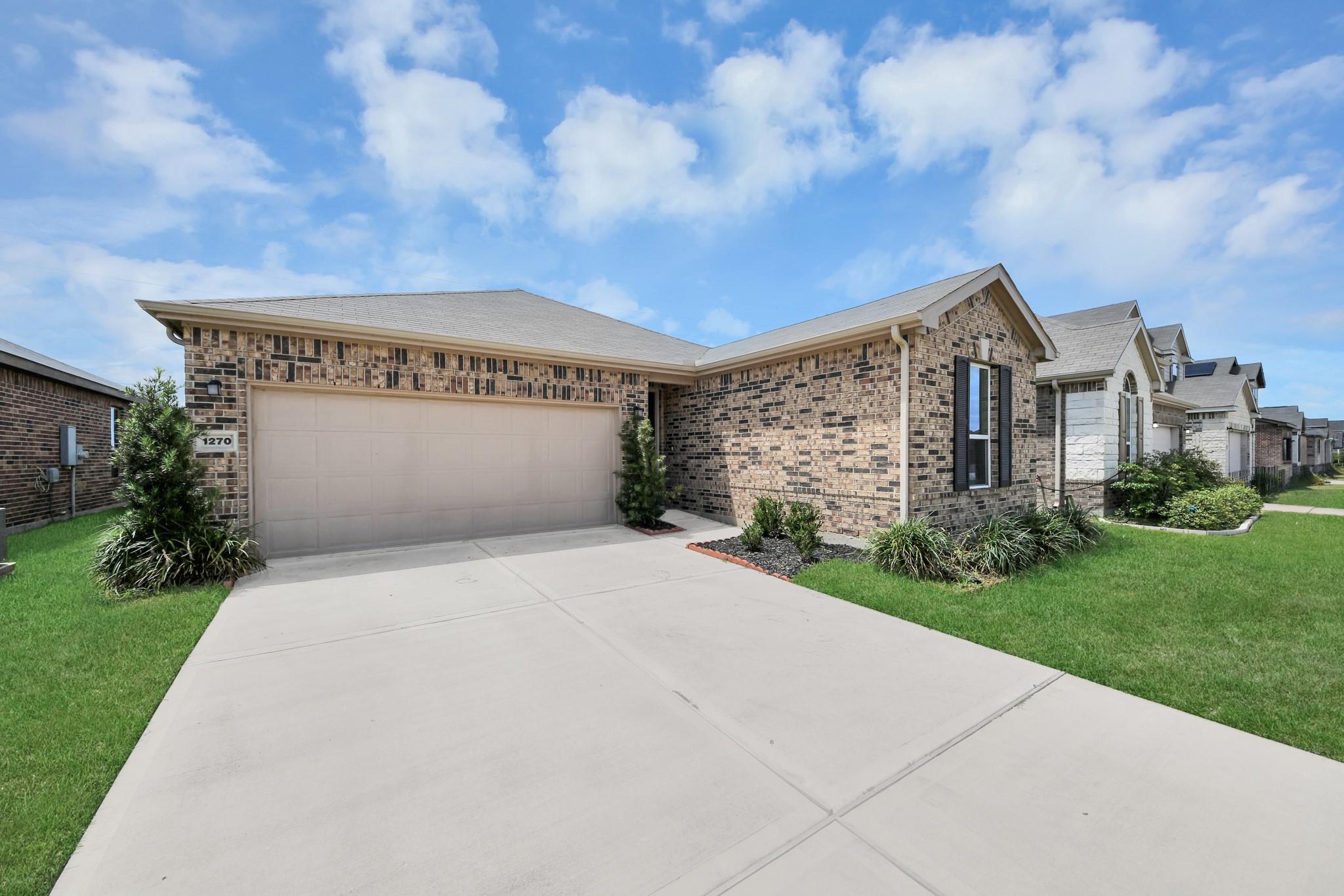 1270 Glendora Drive