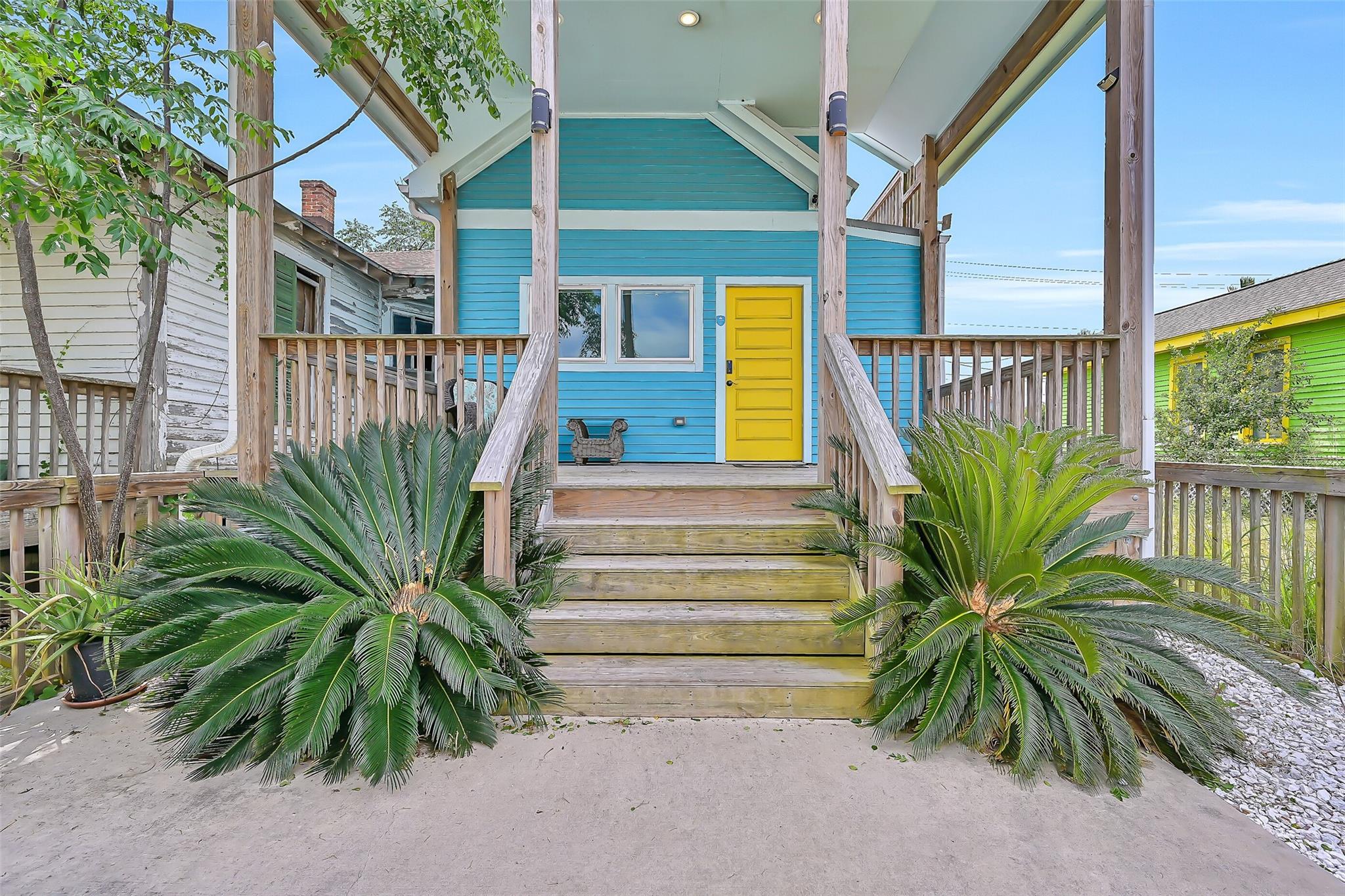2909 Avenue R