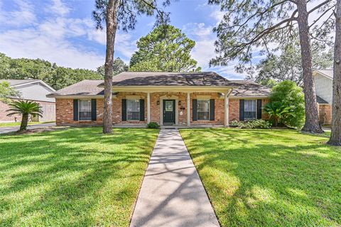 114 Wyndwood Drive Seabrook TX 77586