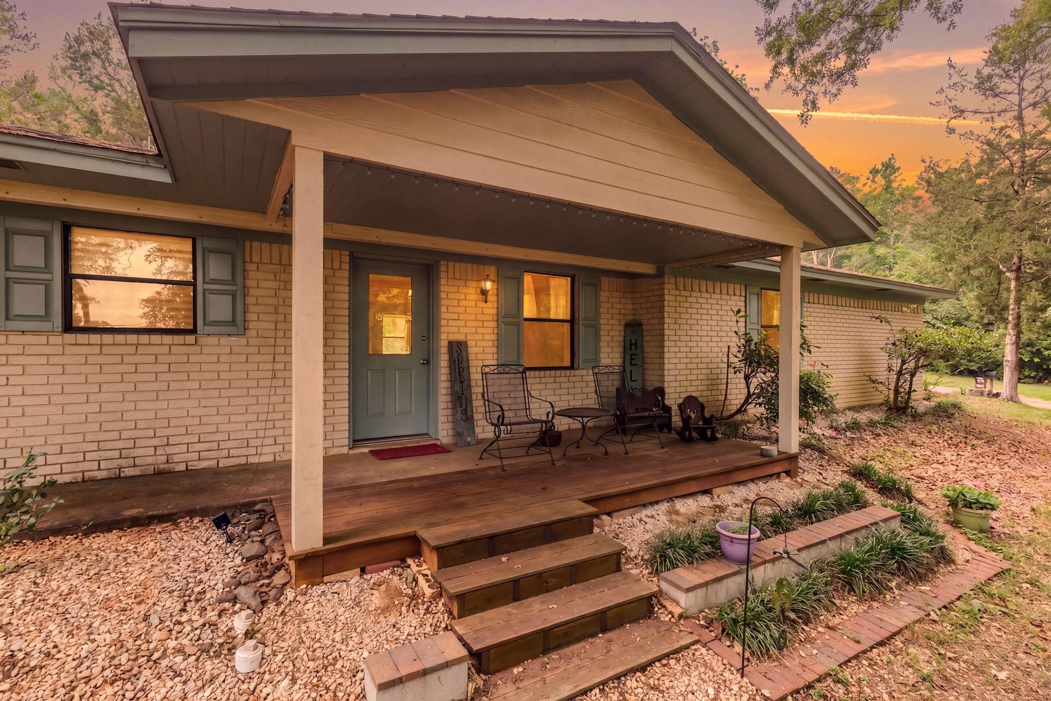 292 Private Road 8264