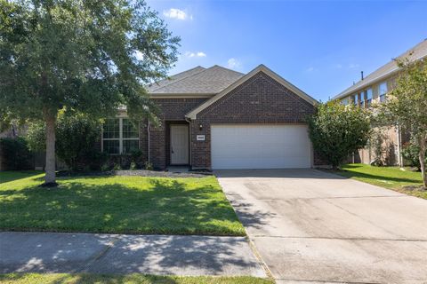 Photo of 4822 Kendra Forest Trail, Katy, TX 77494 (MLS # 76592208)