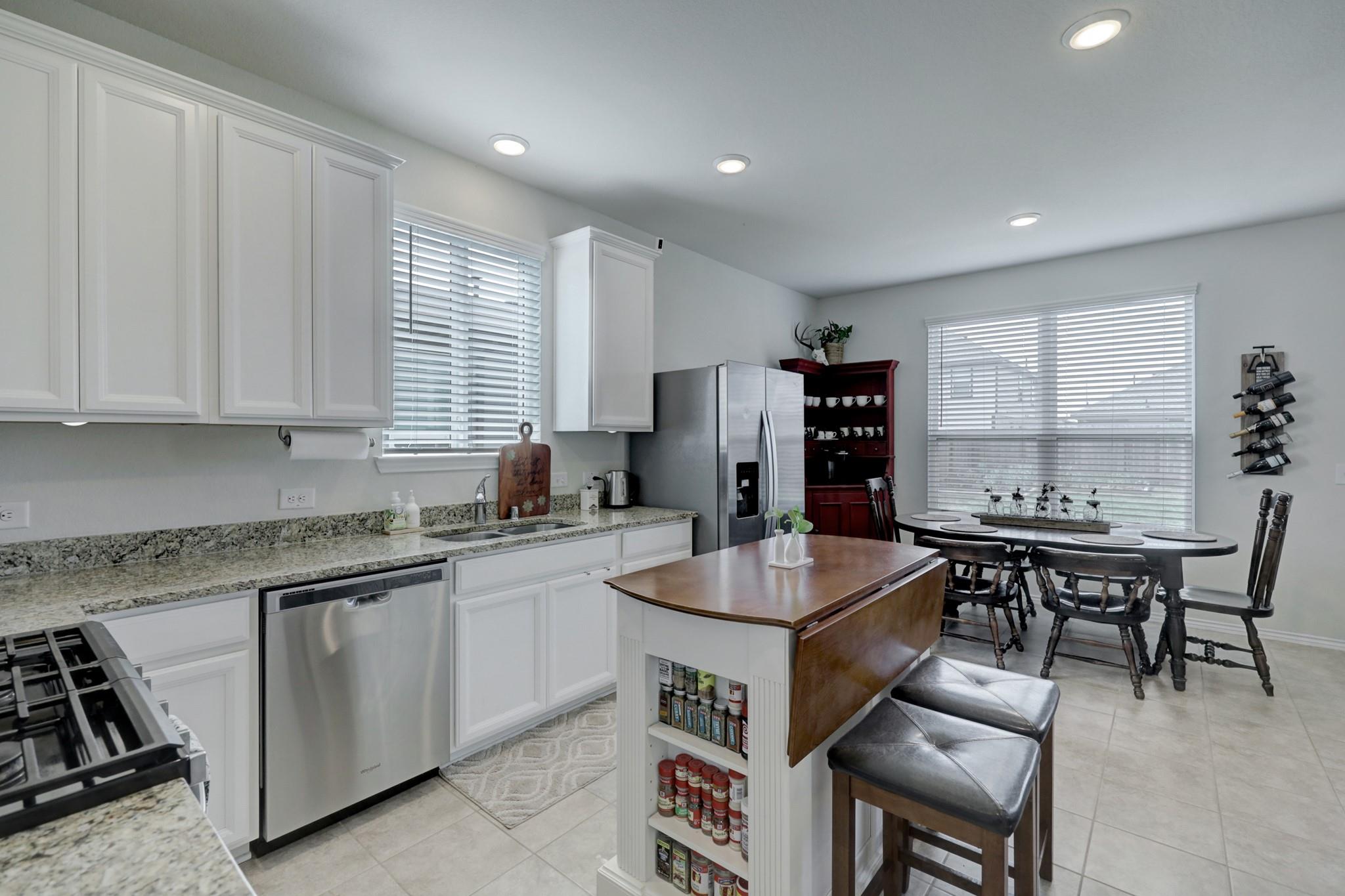 25735 Royal Catchfly Road