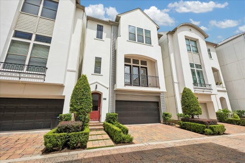 Photo of 5708 Kansas St B ST, Houston, TX 77007 (MLS # 78796220)