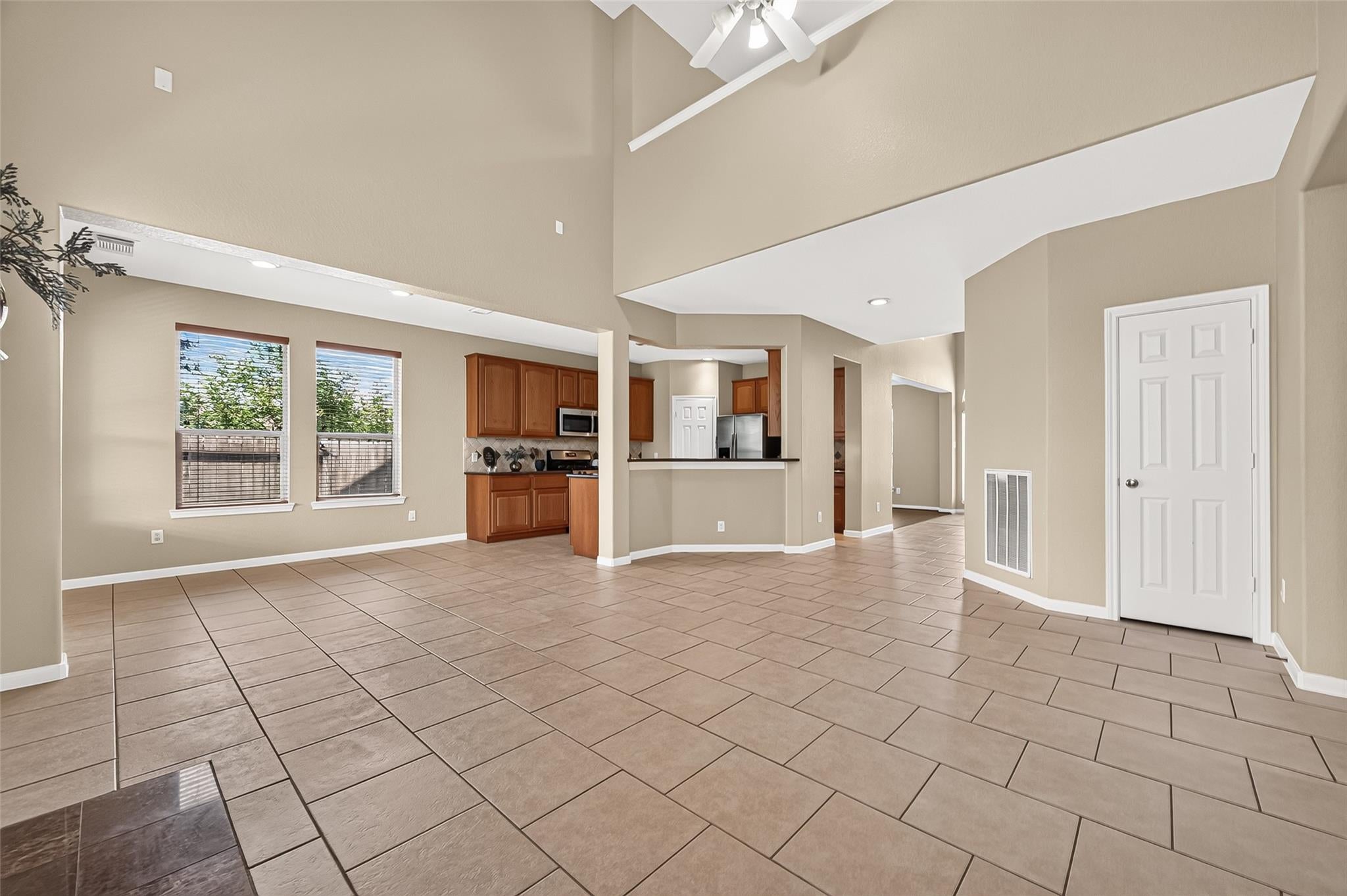 4326 Countryoaks Court