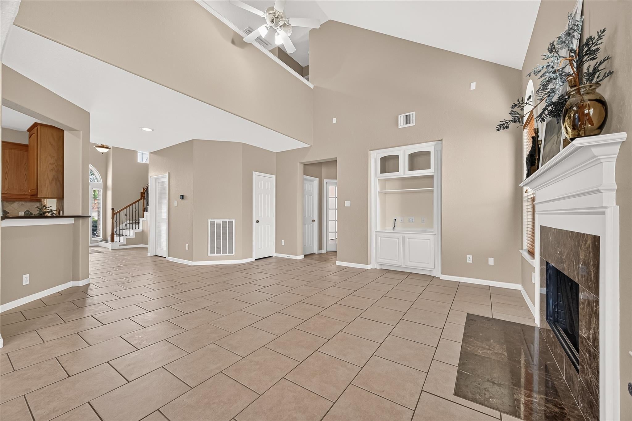 4326 Countryoaks Court