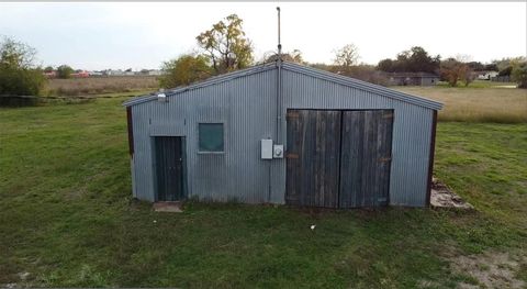 Photo of 2838 Old Lane City Road, Wharton, TX 77488 (MLS # 51932250)