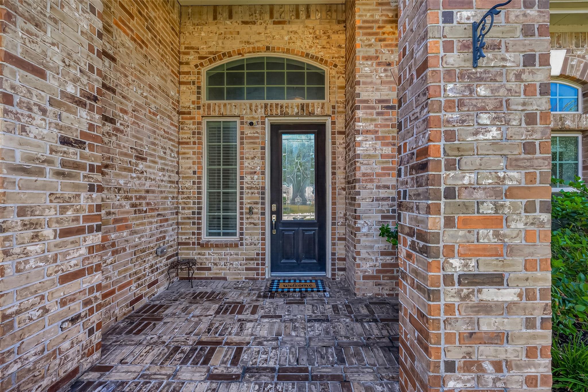 6111 Wayne Way