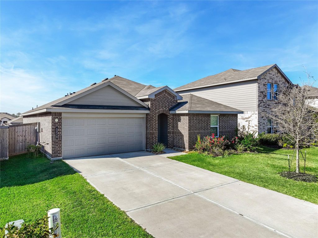 Photo of 40519 Crisp Beech Street, Magnolia, TX 77354 (MLS # 40233630)
