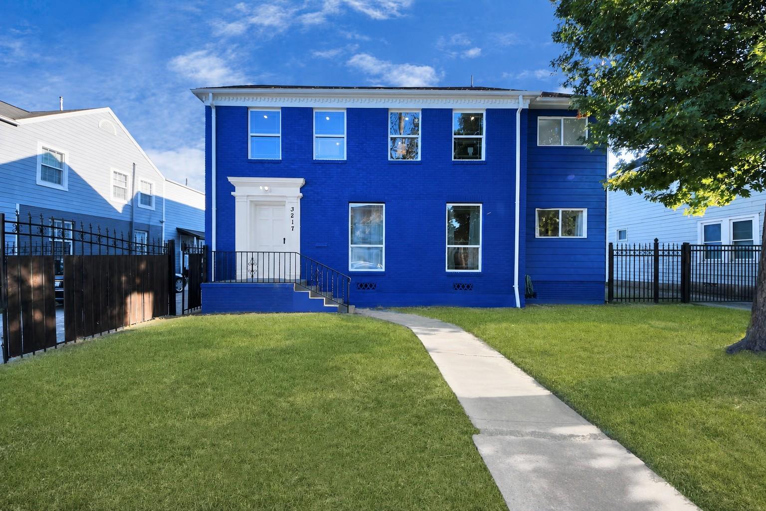 3217 Binz Street