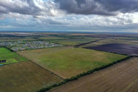 Vacant Land For Sale - 00 County Road 192<br/> Liverpool, TX 77577