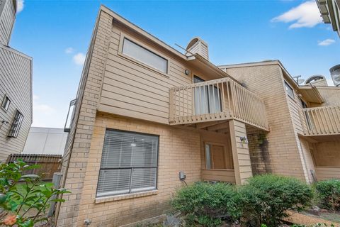 Photo of 6750 Sands Point Drive, Houston, TX 77074 (MLS # 45439932)