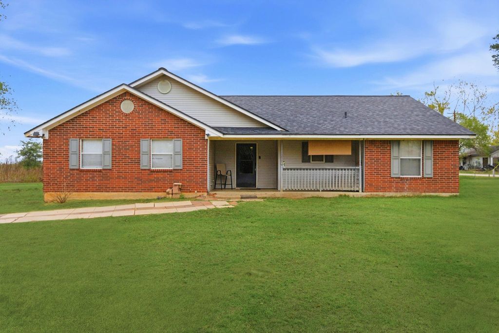 Photo of 1030 Raccoon Bend Road, Bellville, TX 77418 (MLS # 42739728)
