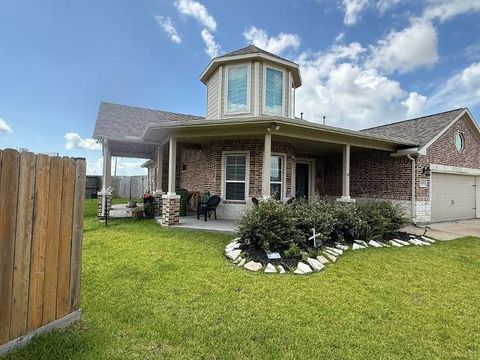 Homes For Sale - 14323 Blanco Drive<br/> Baytown, TX 77523