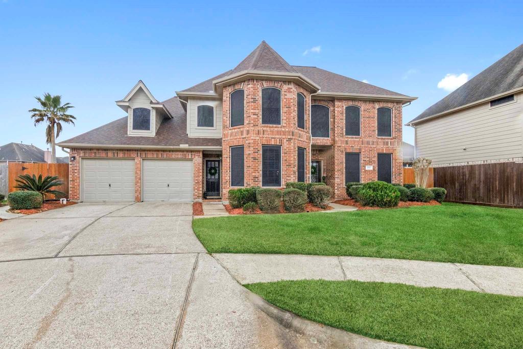 Photo of 4311 Green Tree Court, Pasadena, TX 77505 (MLS # 16162445)