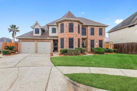 Homes For Sale - 4311 Green Tree Court<br/> Pasadena, TX 77505