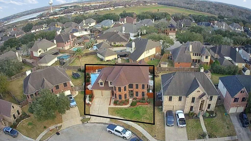 Photo of 4311 Green Tree Court, Pasadena, TX 77505 (MLS # 16162445)