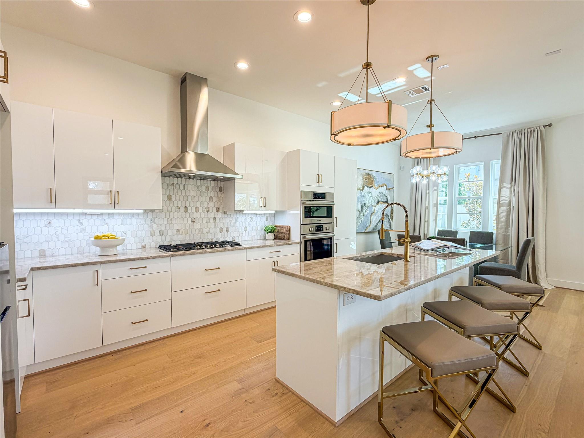 11603 Royal Plain Avenue