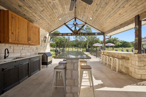 Photo of 1644 Mountain Valley Dr Drive, Concan, TX 78838 (MLS # 36692465)