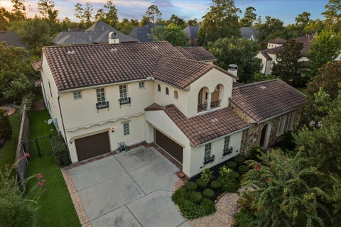 Photo of 22 N Player Manor Circle, The Woodlands, TX 77382 (MLS # 97290095)