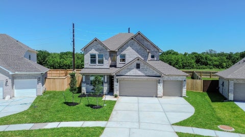 Photo of 6215 Royal Palm Drive, Manvel, TX 77578 (MLS # 87850416)