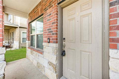 Tiny photo for 1933 Howth Avenue, Houston, TX 77051 (MLS # 92012528)