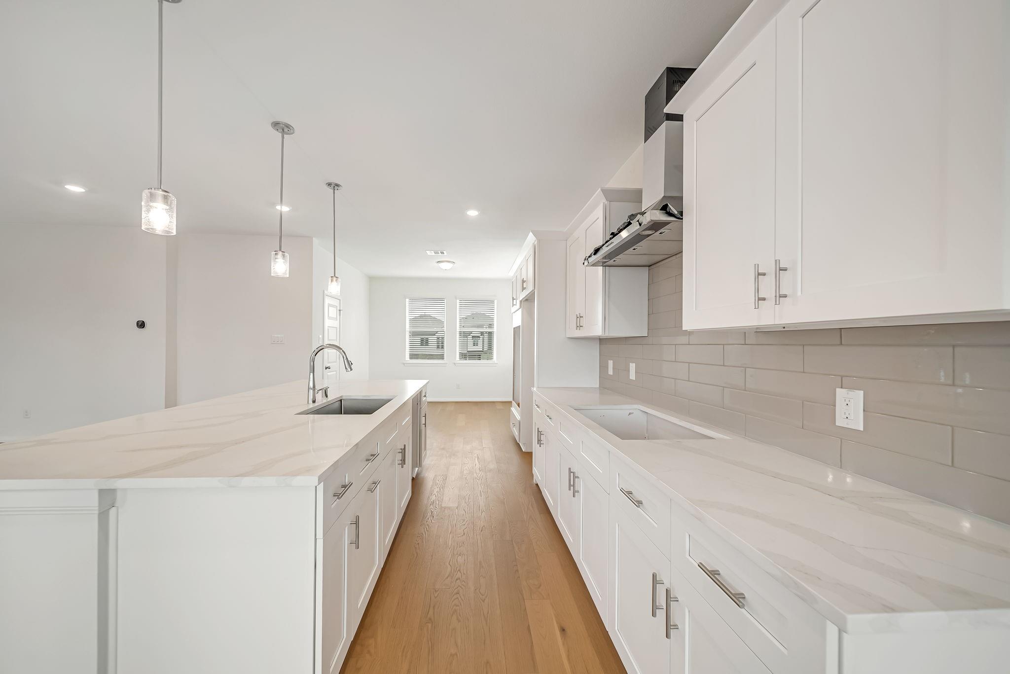 20630 Dynamic Court