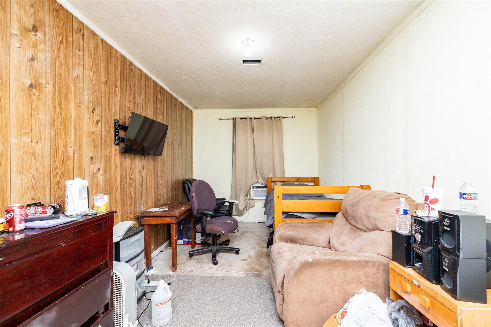 2427 Fairgreen Drive
