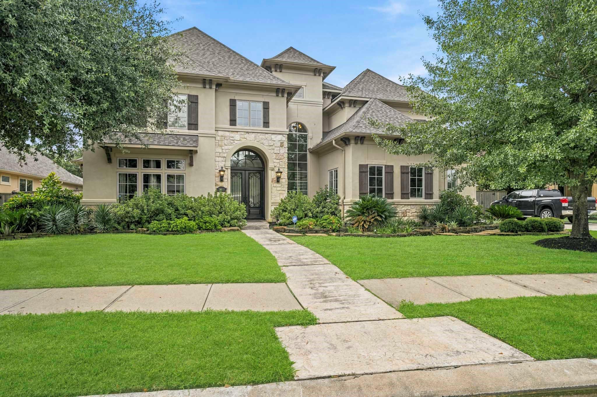 27811 Charter Lake Lane
